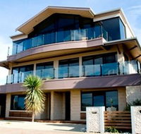 On the Esplanade - Accommodation Rockhampton