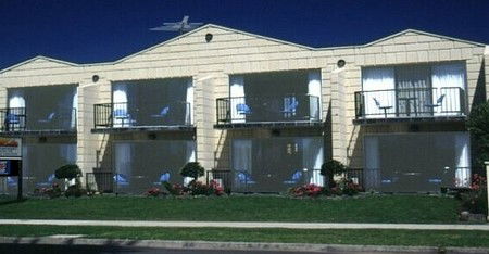 Waterfront Motor Inn - Accommodation Rockhampton 0