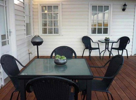 Calgary House & Cottage Accommodation - Accommodation Rockhampton 3