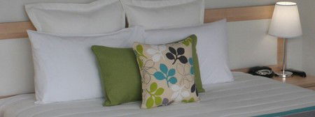 Quality Suites Pioneer Sands - Accommodation Rockhampton 1