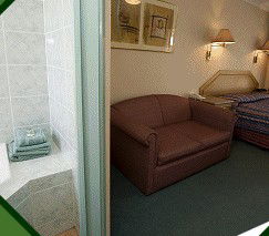 Thunderbird Motel - Accommodation Rockhampton 3