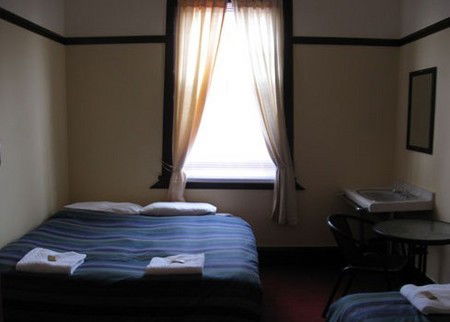 Bay View Hotel - Accommodation Rockhampton 0