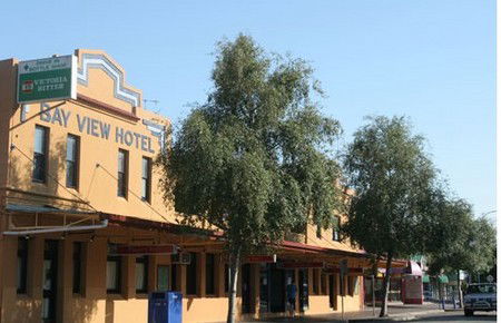 Bay View Hotel - Accommodation Rockhampton 1