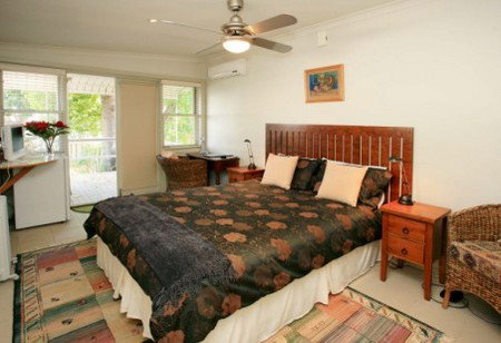The Bank Guest House & Tellers Restaurant - Accommodation Rockhampton 1