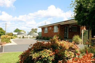 Cadman Apartments