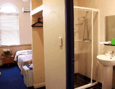 Next Goodlet Lodge - Accommodation Rockhampton 3