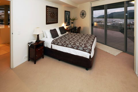 Cairns Luxury Apartments, Harbourlights Complex - Accommodation Rockhampton 5