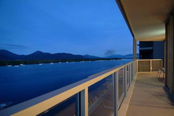 Cairns Luxury Apartments, Harbourlights Complex - Accommodation Rockhampton 10