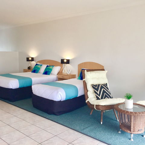 COAST Motel And Apartments - Accommodation Rockhampton 5
