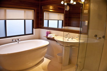 A Beach House At Byron - Accommodation Rockhampton 2