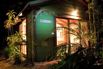A Beach House At Byron - Accommodation Rockhampton 4