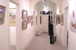 Australian Guild Of Realist Artists - Accommodation Rockhampton 0