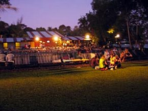 Deckchair Cinema - Accommodation Rockhampton 3