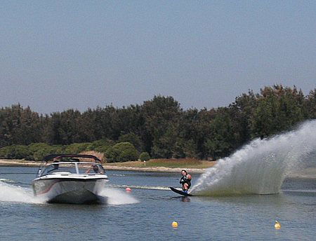 Bonney's WA Water Ski Park - Accommodation Rockhampton 1