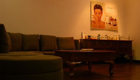 The Revival Lounge - Accommodation Rockhampton 3