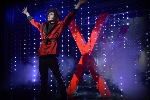 Draculas Cabaret Restaurant - Accommodation Rockhampton 3