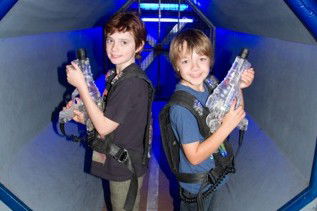 The Zone Family Entertainment Complex - Accommodation Rockhampton 9