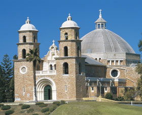 St Francis Xavier Cathedral - Accommodation Rockhampton 0