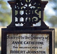 Old Southern Cross Cemetery - Accommodation Rockhampton