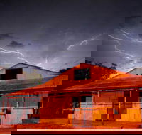 Red Dirt Photographic Gallery - Accommodation Rockhampton