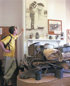 Goldfields Exhibition Museum - Accommodation Rockhampton 0