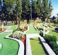 West Beach Mini Golf - Accommodation Rockhampton