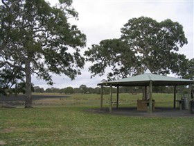 Greenrise Recreational Reserve - Accommodation Rockhampton 0