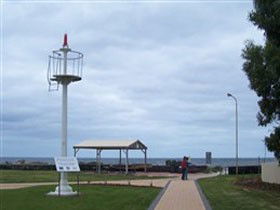 Turnbull Park, Centenary Park And Foreshore - Accommodation Rockhampton 0
