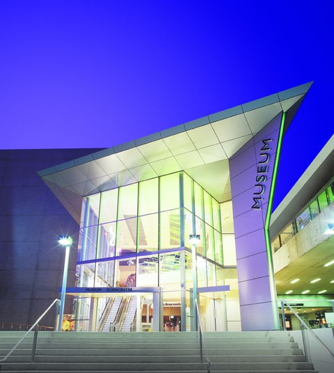 Queensland Museum And Sciencentre - Accommodation Rockhampton 0