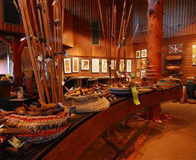Maruku Retail Gallery - Accommodation Rockhampton 0