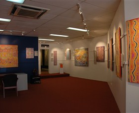 Mason Gallery - Accommodation Rockhampton 0