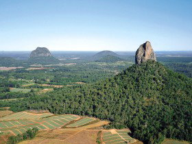 Mt Tibrogargan - Accommodation Rockhampton 0