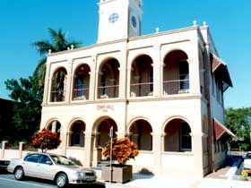 Mackay Town Hall - Accommodation Rockhampton 0