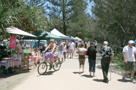 Broadbeach Beachfront Markets - Accommodation Rockhampton 5