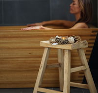 Stephanies Ocean Spa - Accommodation Rockhampton