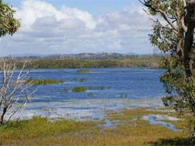 Lake Barfield - Accommodation Rockhampton 0
