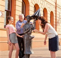 Birthplace of PL Travers - Accommodation Rockhampton