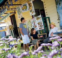 Alpha Petrified Wood - Accommodation Rockhampton