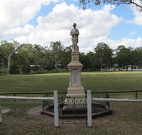 Apple Tree Creek War Memorial - Accommodation Rockhampton