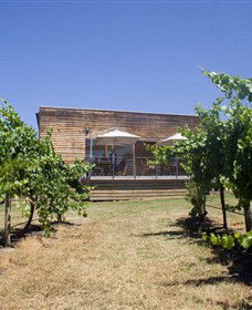 Dixons Creek VIC Accommodation Rockhampton