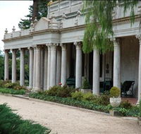 Beleura - The House  Garden - Accommodation Rockhampton