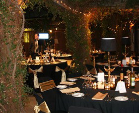 Radcliffe's - Accommodation Rockhampton 0