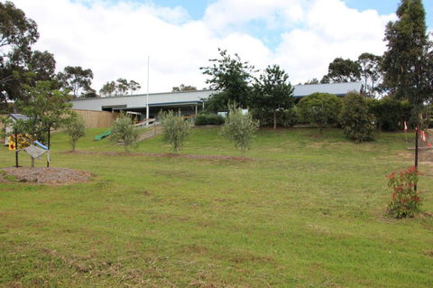 Tuckerberry Hill - Accommodation Rockhampton 2