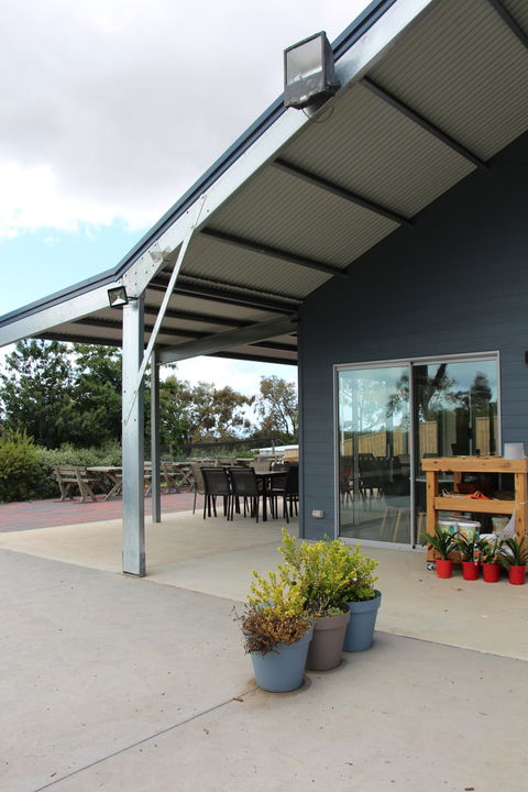 Tuckerberry Hill - Accommodation Rockhampton 10