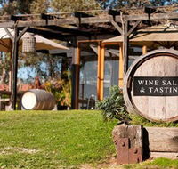 Saint Regis Winery Food  Wine Bar - Accommodation Rockhampton