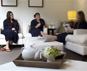 Natskin Day Spa Retreat - Accommodation Rockhampton 0