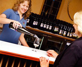 Shaw Vineyard Estate - Accommodation Rockhampton 4