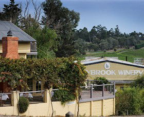 Kellybrook Winery, Kelly Brothers Cider & Riders Brew Co. - Accommodation Rockhampton 2