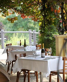 Kellybrook Winery, Kelly Brothers Cider & Riders Brew Co. - Accommodation Rockhampton 3