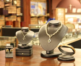 Inverell Jewellers - Accommodation Rockhampton 0
